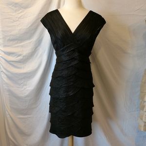 Adrianna Papell black dress size 8